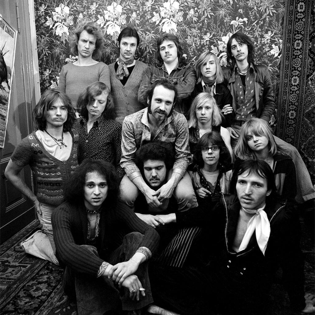 Schwarzweißfot: Gruppenbild Ton Steine Scherben von Rita Kohmann